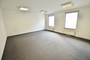Samostatná kancelář 25 m2