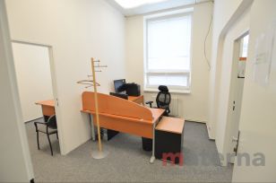 Soubor tří kanceláří (40 m2)