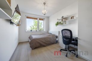 Byt 4+kk, 102 m2 + vlastní garáž