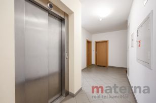 Byt 4+kk, 102 m2 + vlastní garáž