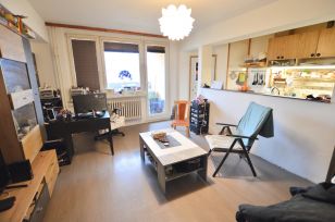 Byt 2+kk, 40 m2 + zasklená lodžie