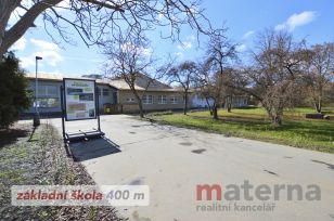 ŘRD 3+1 (70 m2) + půda + sklep
