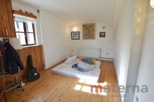 Zemědělská usedlost, pozemek 3341 m2