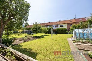 ŘRD 3+1 (70 m2) + půda + sklep