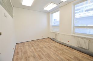 Samostatná kancelář, 18 m2