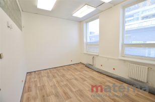 Samostatná kancelář, 18 m2