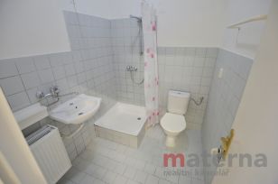 Soubor čtyř kanceláří, 96 m2