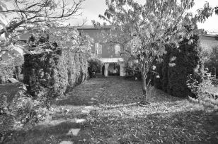 Byt (ŘRD) 4+kk, pozemek 197 m2