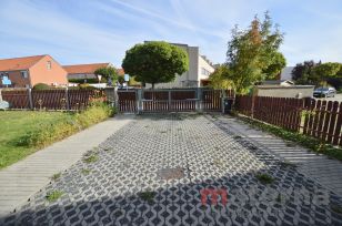 Byt (ŘRD) 4+kk, pozemek 197 m2