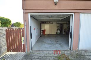 Byt (ŘRD) 4+kk, pozemek 197 m2