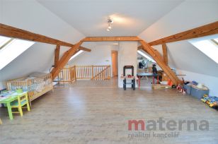 RD 260 m2, pozemek 2385 m2