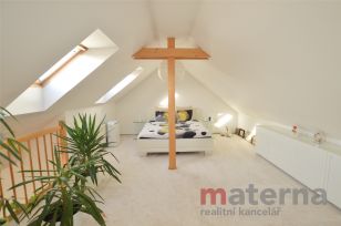 DV mezonetový byt 3+1, 87 m2